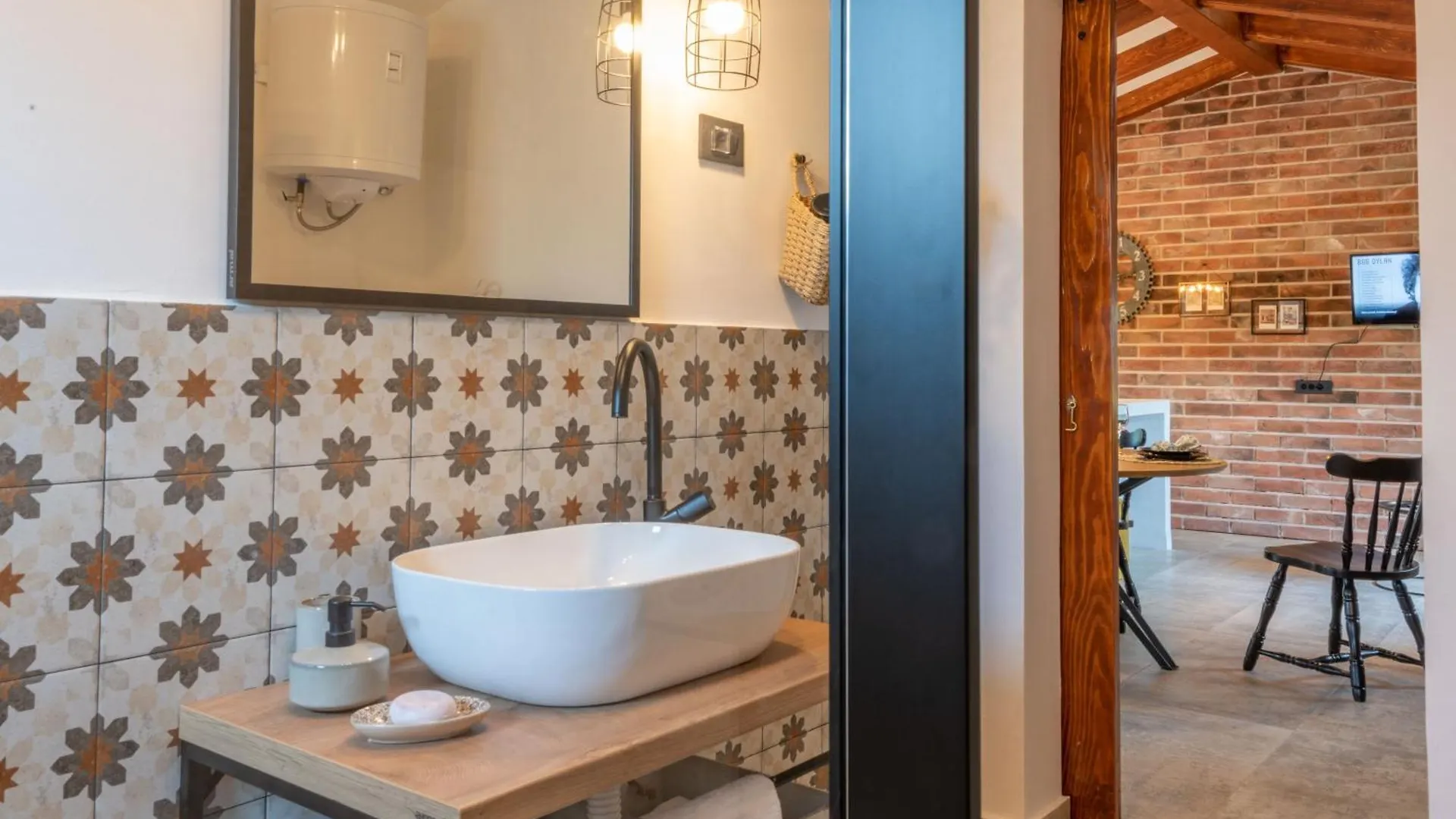 Villa Casa Di Nonna Ida, Perfect And Cozy Holiday Villa Sumber Holiday home